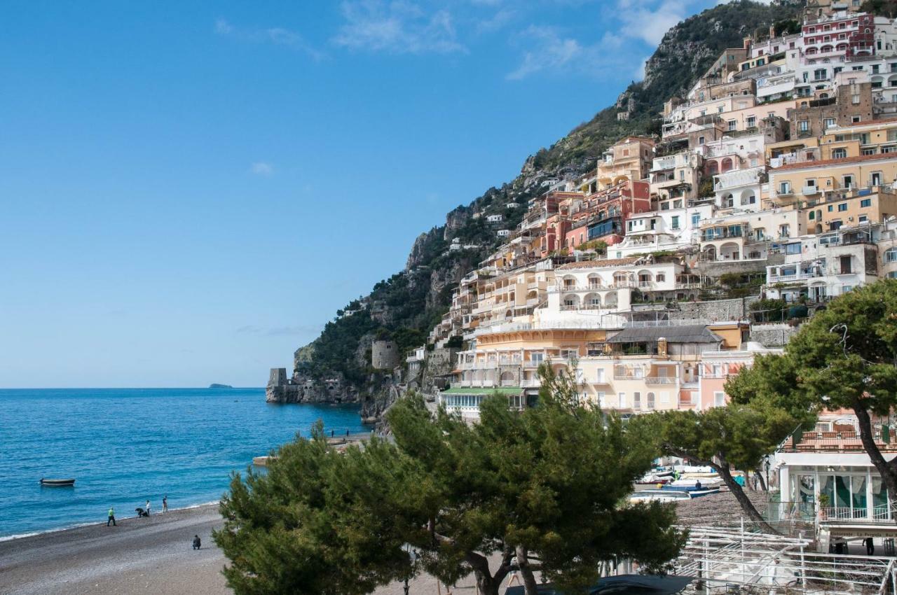 Casa Il Capriccio, Spiaggia Grande Positano Villa Luaran gambar