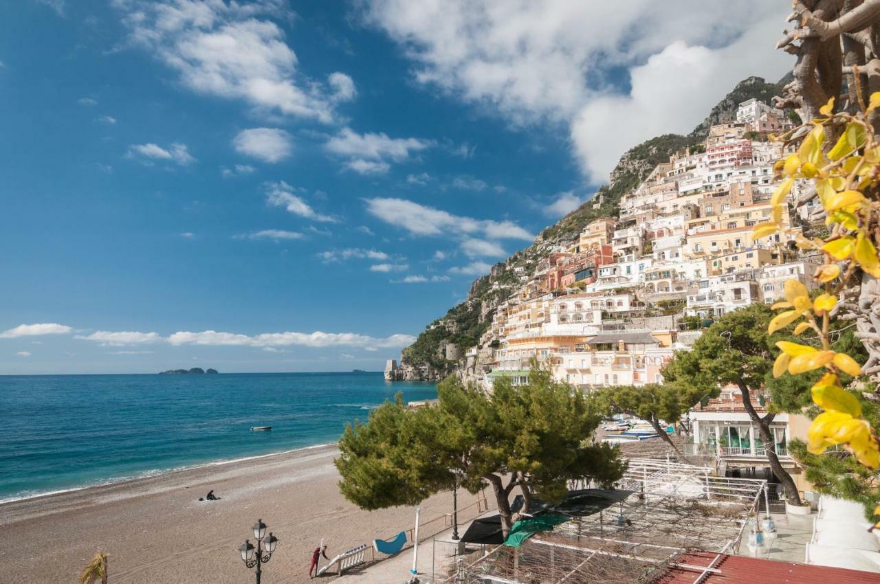 Casa Il Capriccio, Spiaggia Grande Positano Villa Luaran gambar