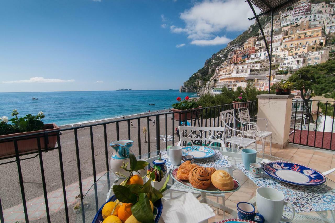Casa Il Capriccio, Spiaggia Grande Positano Villa Luaran gambar